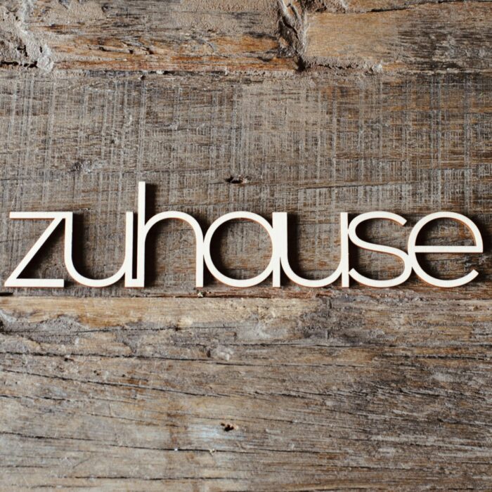a+g sz zuhause Schriftzüge in Lasercut aus Holz – Bild 5