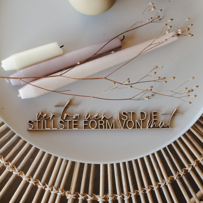 Schriftzug Mut – Bild 3