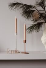 August und Gertrude Schriftzug Familie