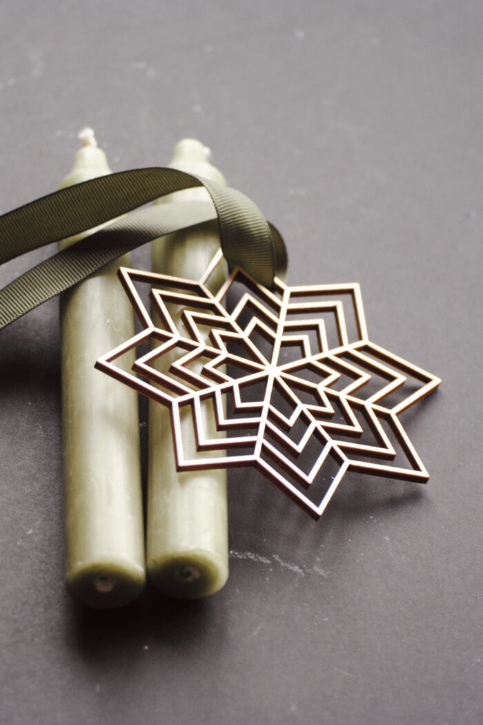 IMG_6068 August und Gertrude Holzstern Felis 2 Stück – Bild 1