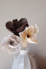 Papierblume Frieda 3 Blüten Creme-Birke – Bild 3