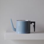 Stelton Cylinda Line Teekanne smokey blue