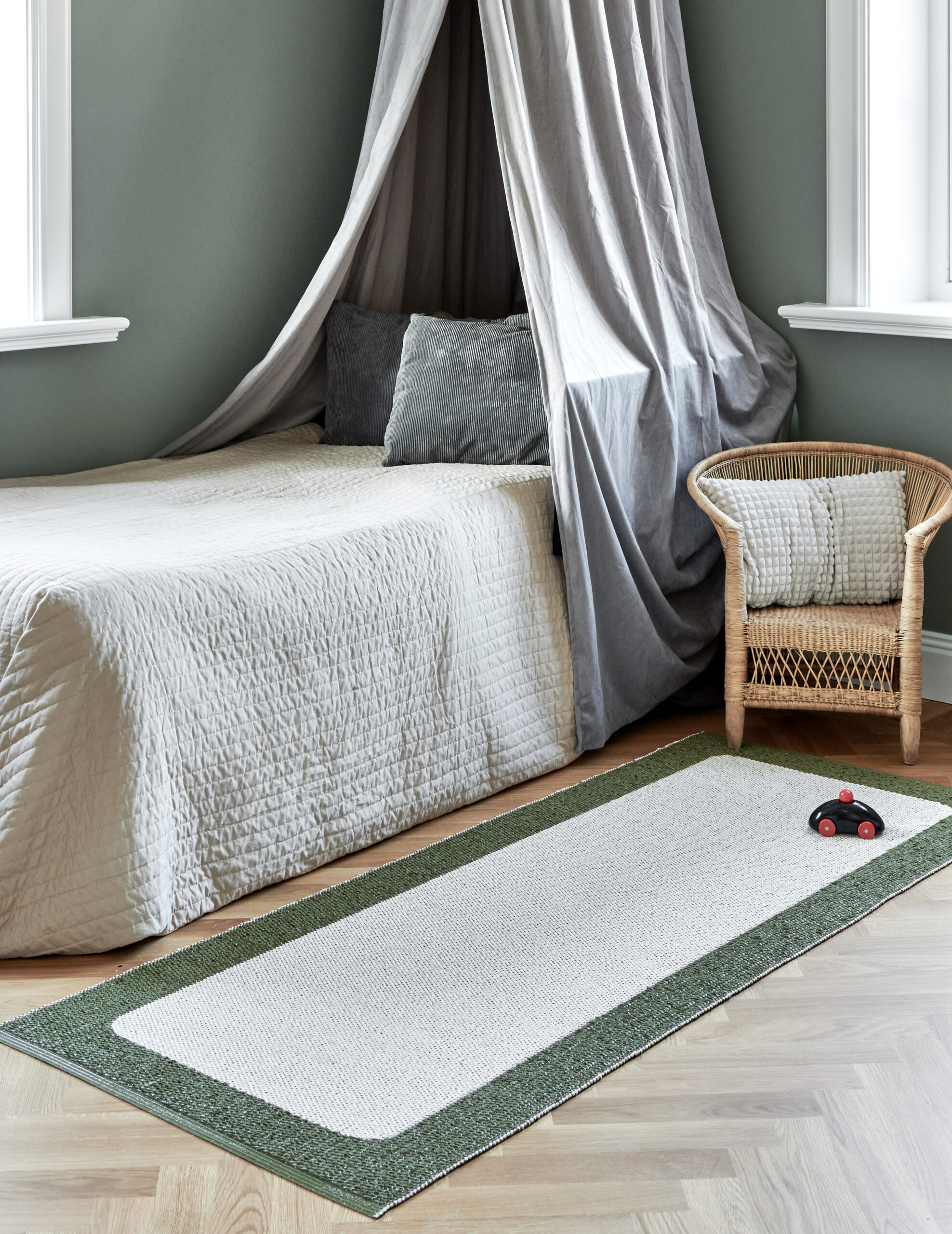 pappelina_ilda_pine_bedroom_creative Pappelina Teppich Ilda pine 70 x 120 cm – Bild 1