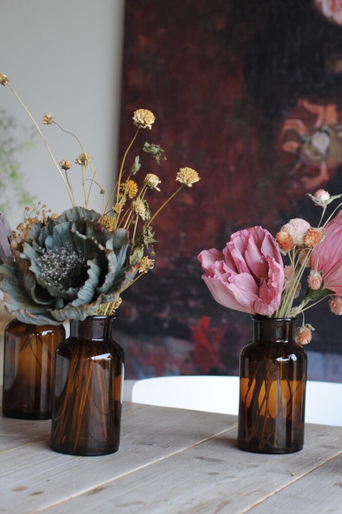 Handgefärbte Krepppapierblumen in Creme, Rose, Olive – Bild 5